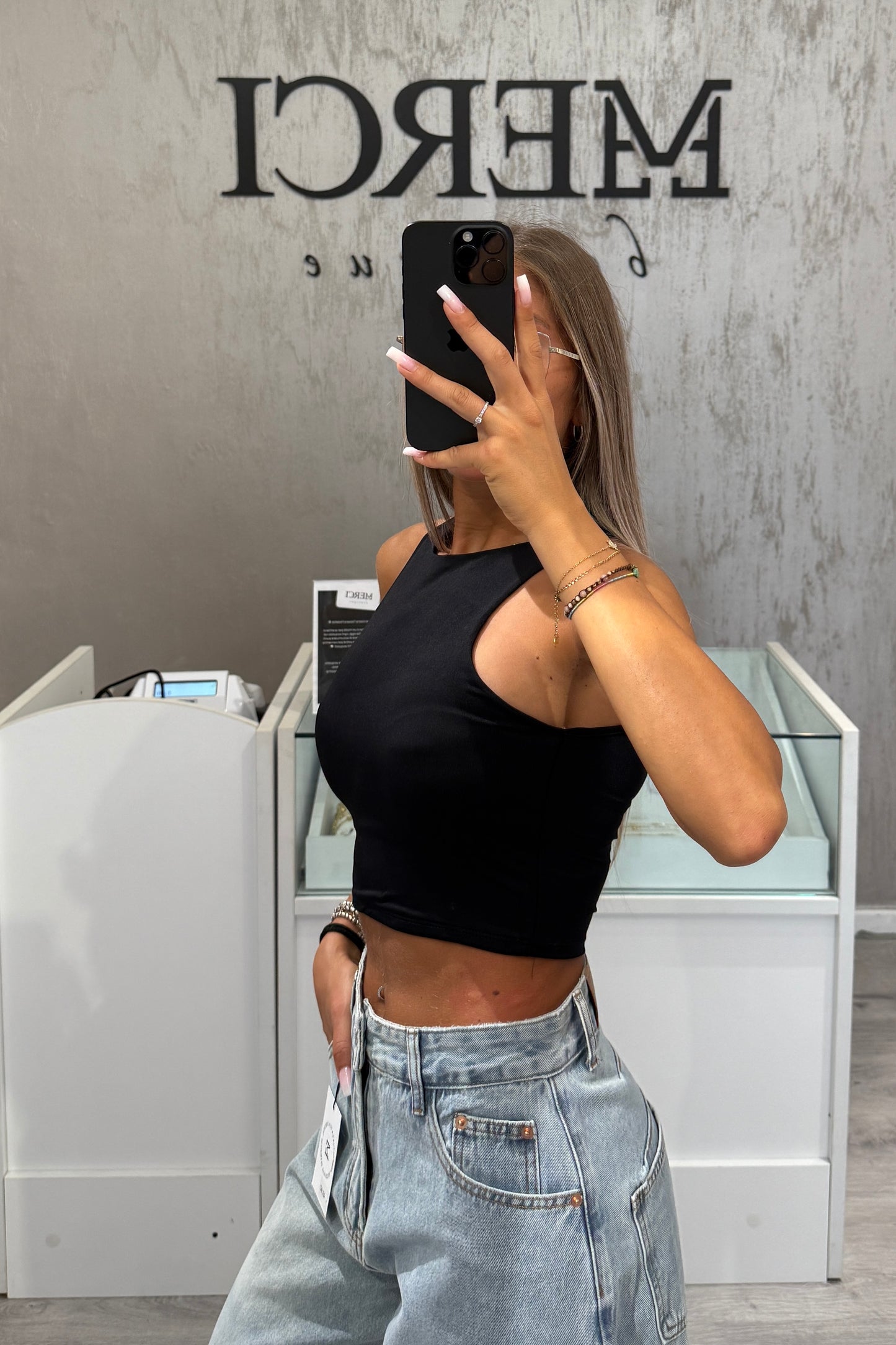Top Lycra nero
