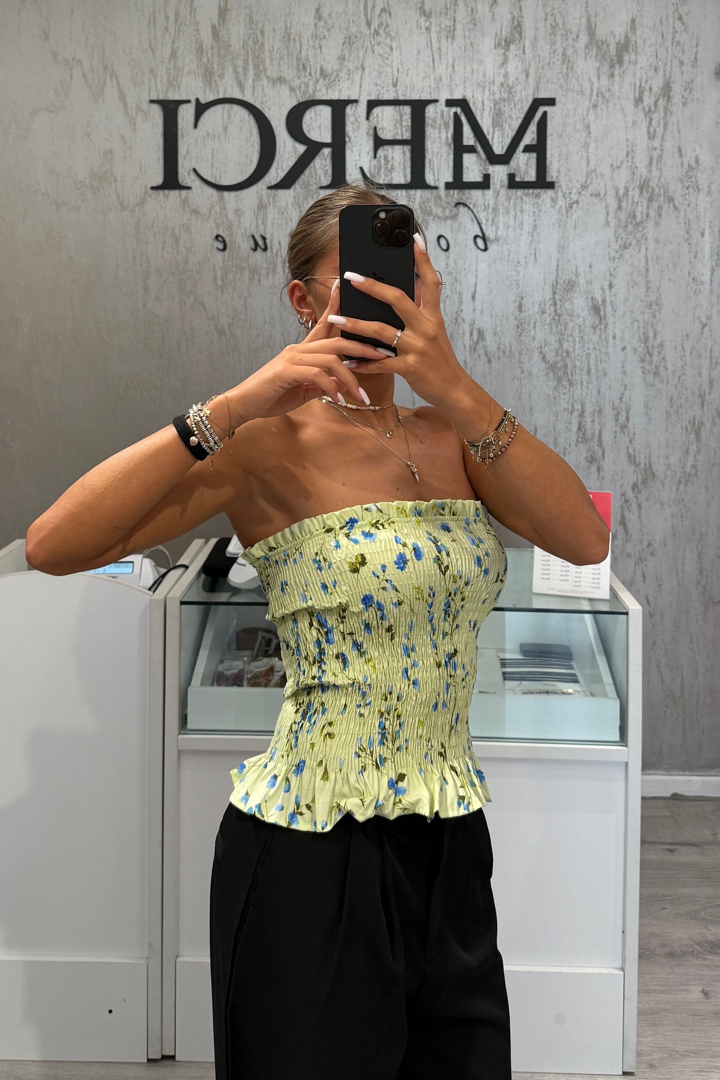 Top LUMINA