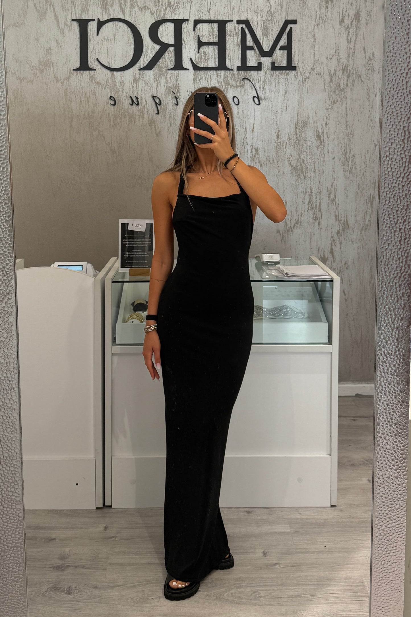 Vestito Arya nero