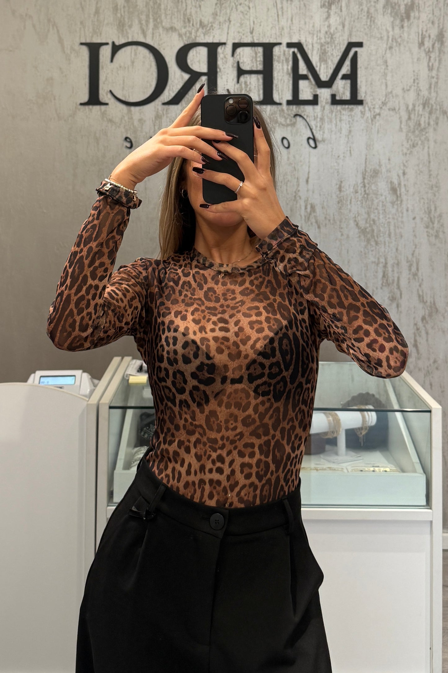Body LUMINA