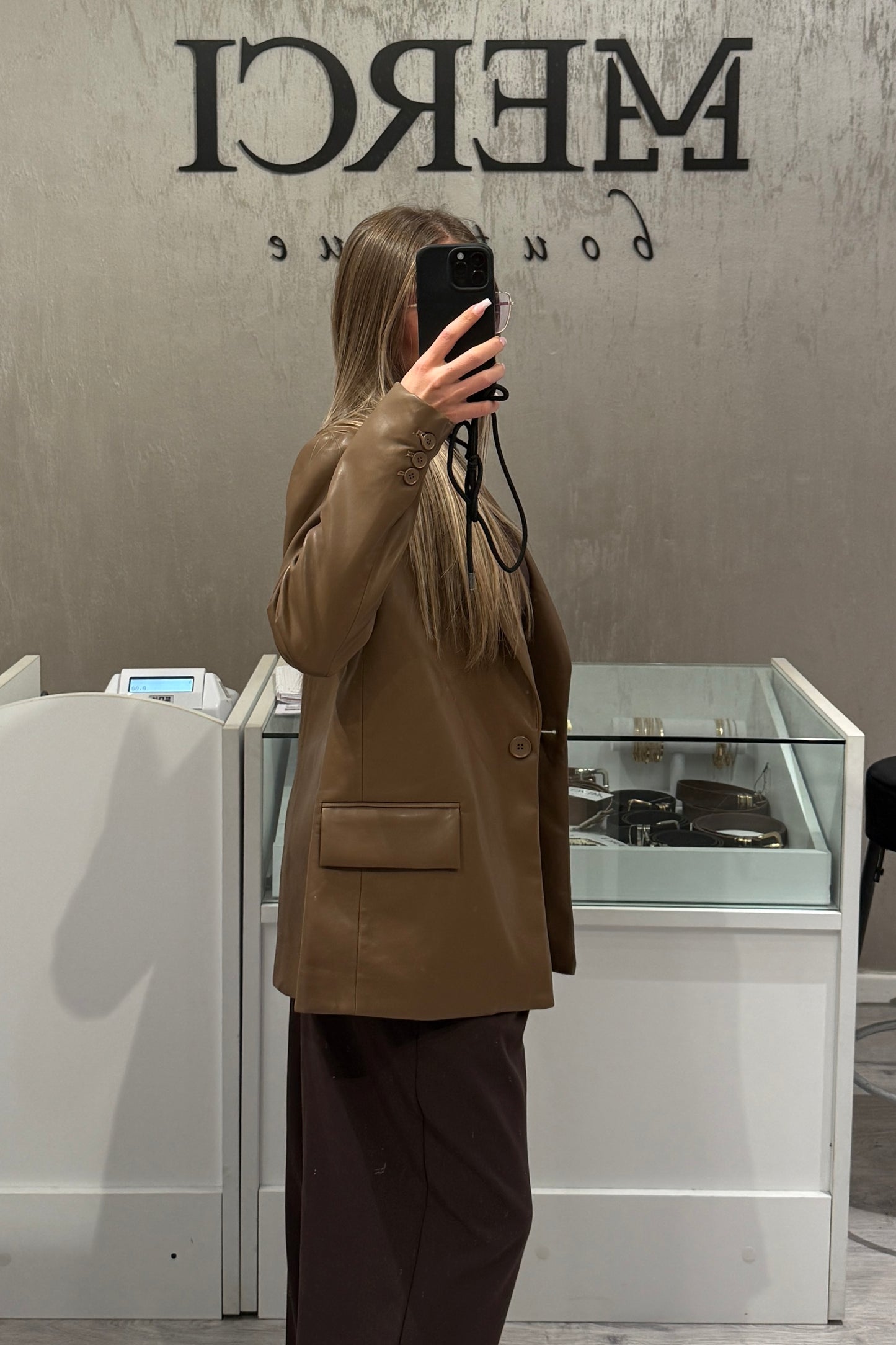 Blazer LUMINA aus Kunstleder