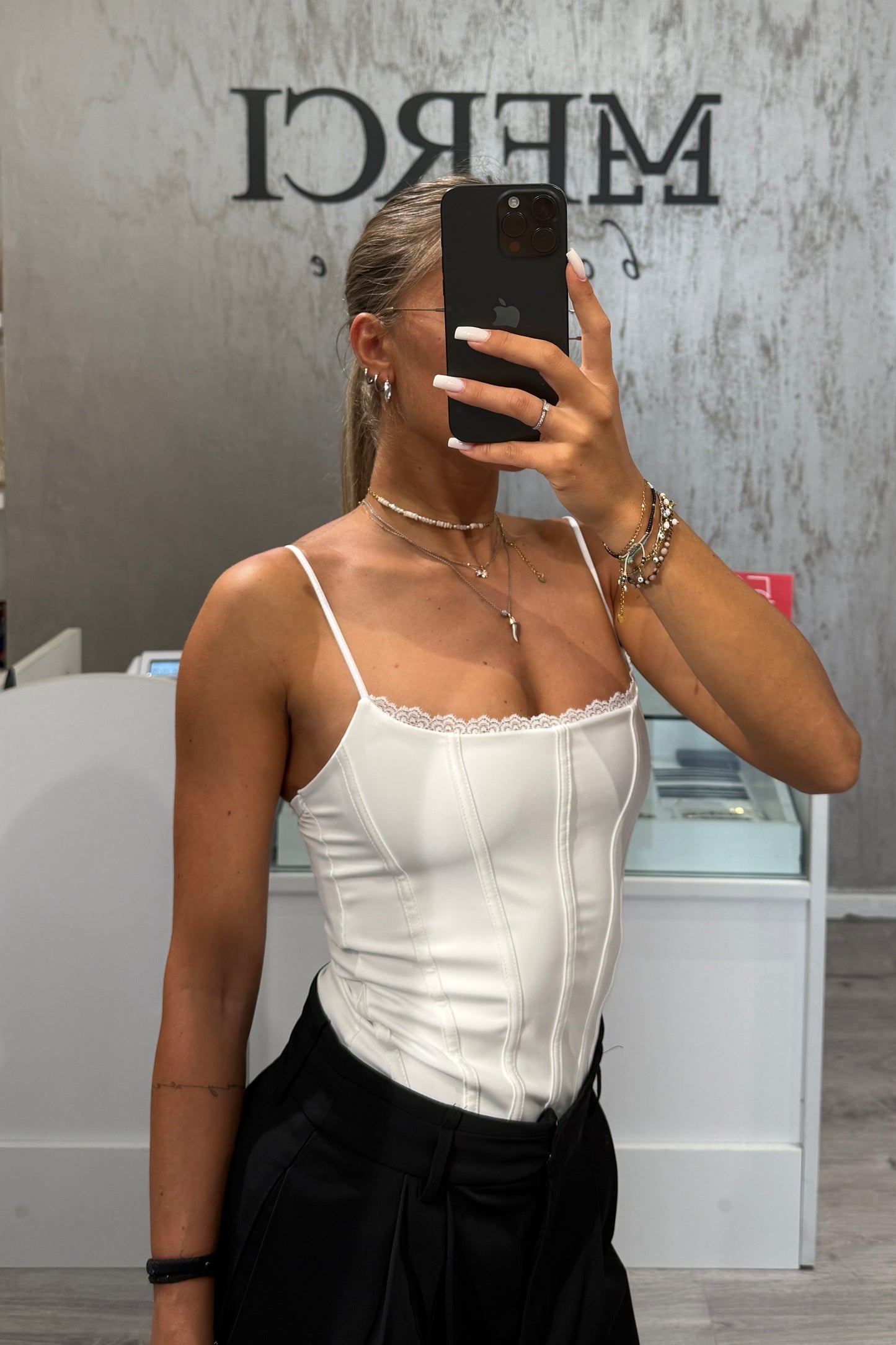 Top bianco