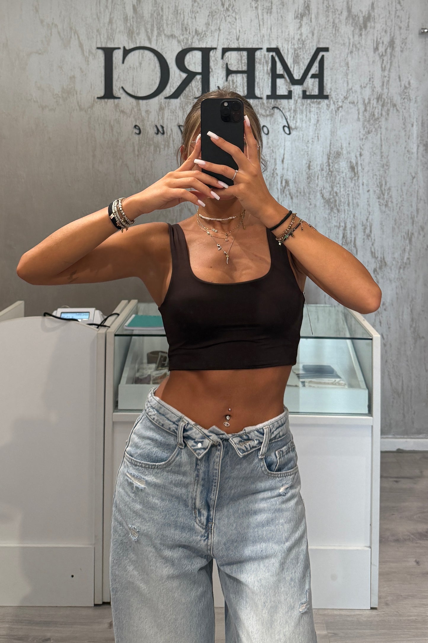 Top Lycra marrone