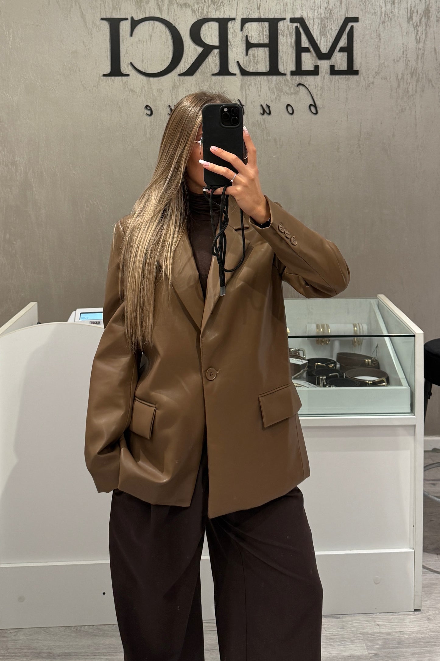 Blazer LUMINA aus Kunstleder