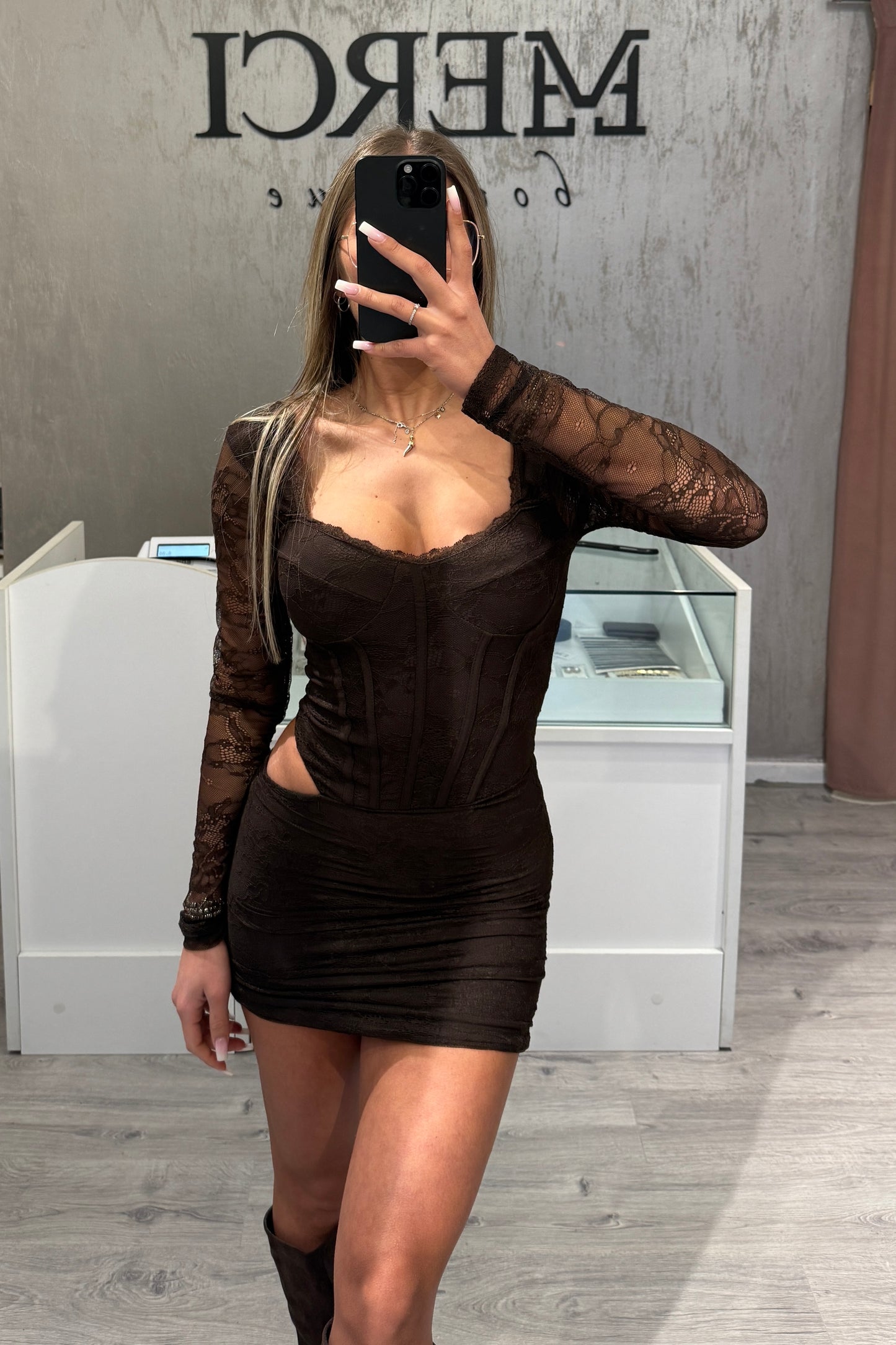 Kleid Brigitte braun