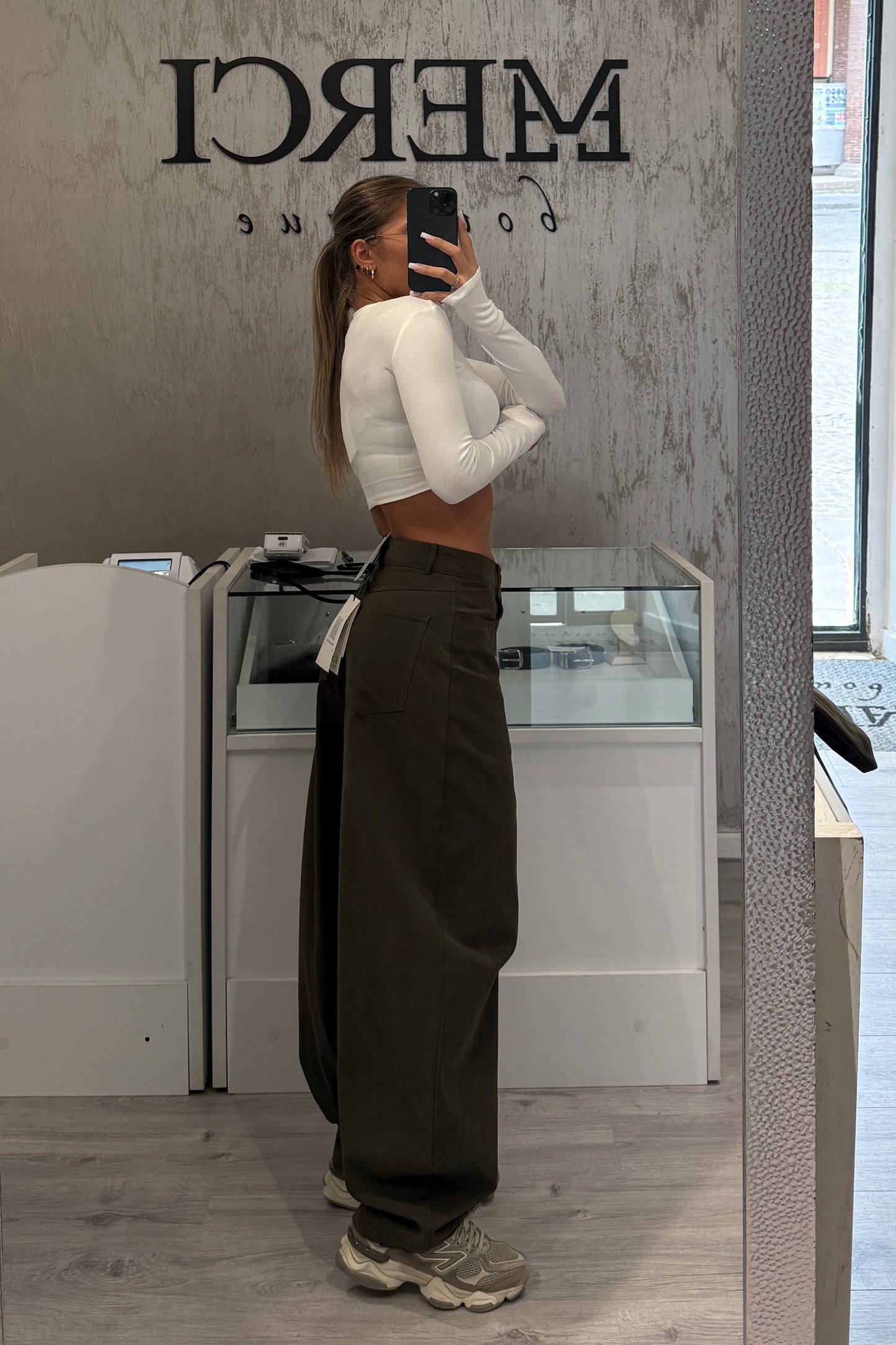 Pantalone LUMINA verde militare